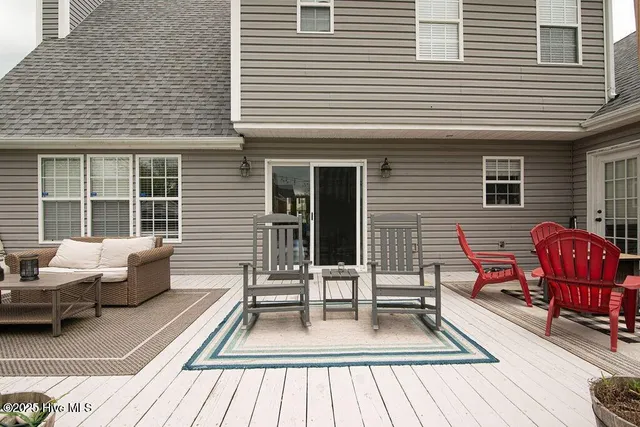 $2,400 | 329 Iverleigh Lane, Jacksonville, NC 28540