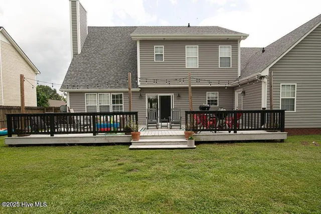 $2,400 | 329 Iverleigh Lane, Jacksonville, NC 28540