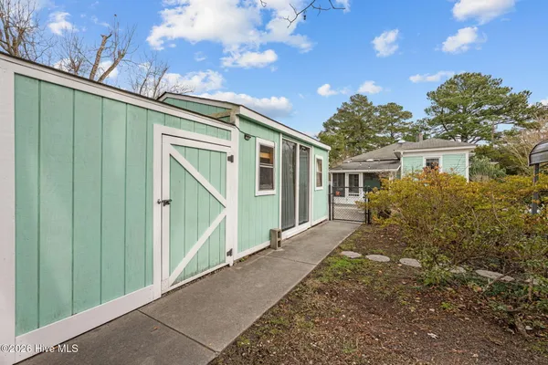 $285,000 | 106 2nd Street, Vandemere, NC 28587