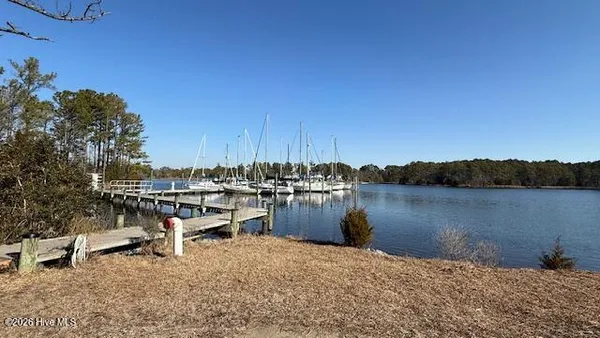 $285,000 | 106 2nd Street, Vandemere, NC 28587