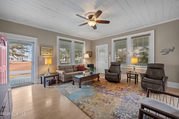 $285,000 | 106 2nd Street, Vandemere, NC 28587