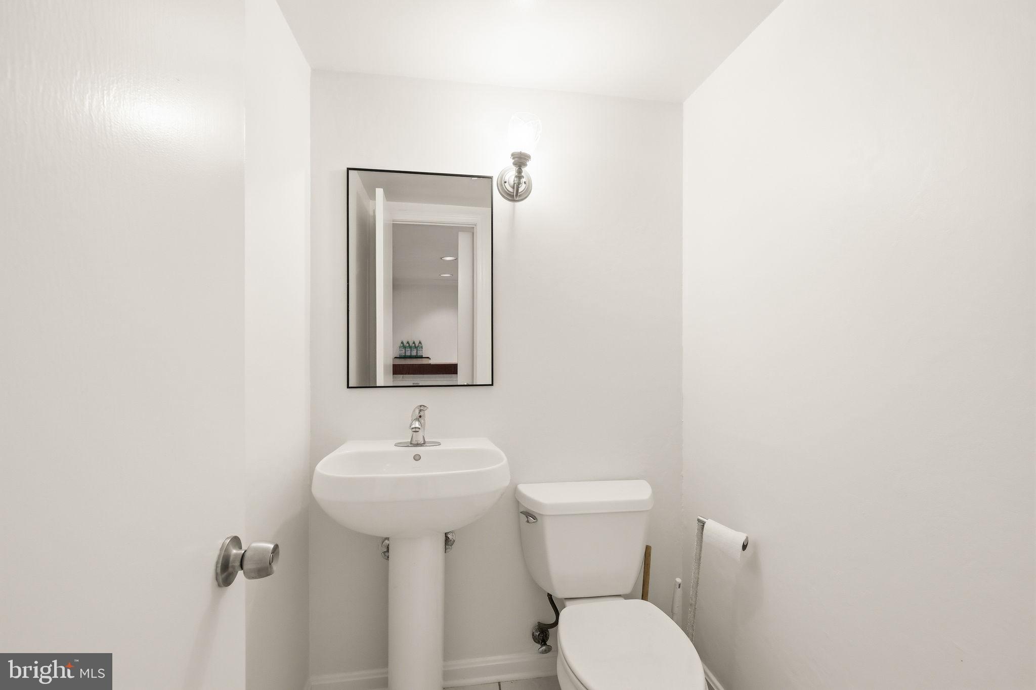 1617 Billman Lane Silver Spring, MD 20902 - Photo 21 of 47 Half bath