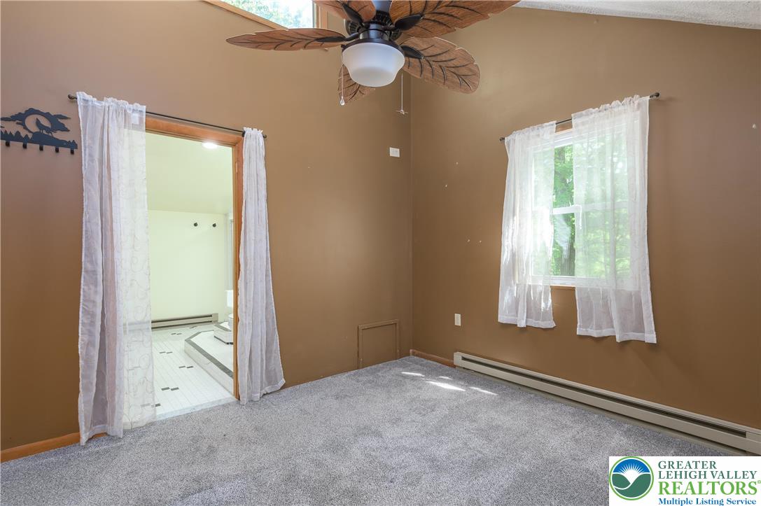 218 Blue Jay Court Bushkill, PA 18324 - Photo 29 of 37