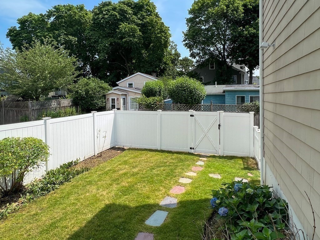 22 Chandler Street, Unit 2 Watertown, MA 02472 - Photo 30 of 30