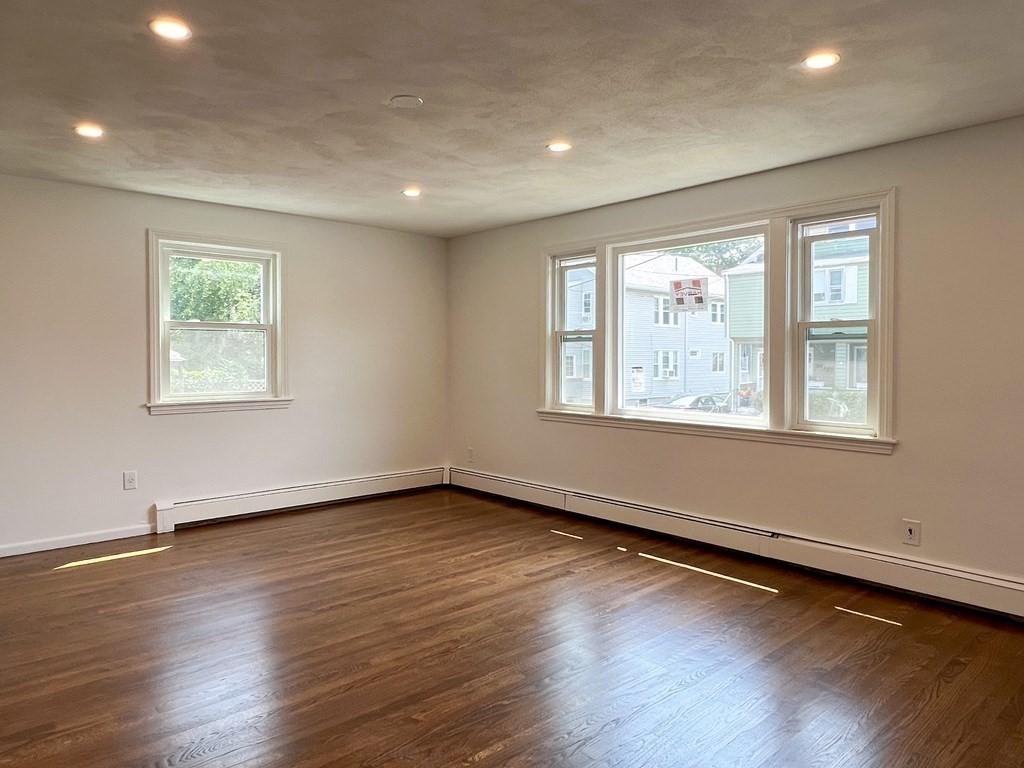 22 Chandler Street, Unit 2 Watertown, MA 02472 - Photo 9 of 30