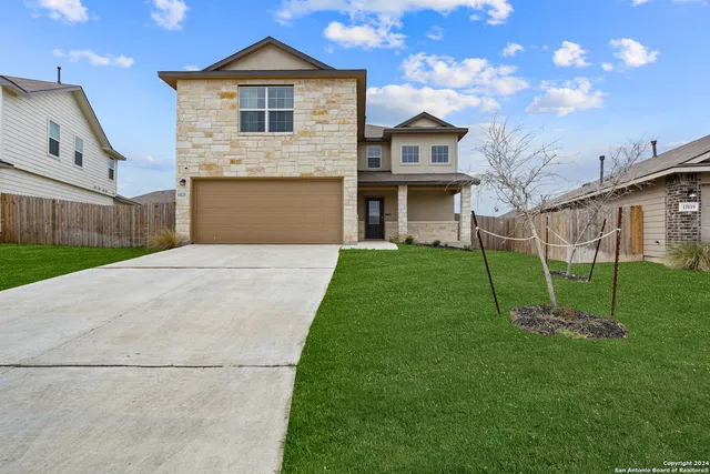 $2,050 | 13123 Minuet Sway, San Antonio, TX 78252