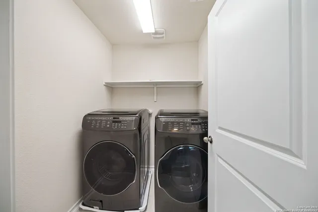 $2,050 | 13123 Minuet Sway, San Antonio, TX 78252