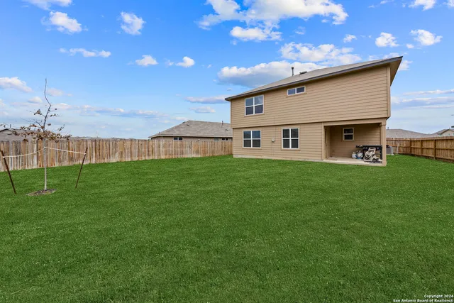 $2,050 | 13123 Minuet Sway, San Antonio, TX 78252