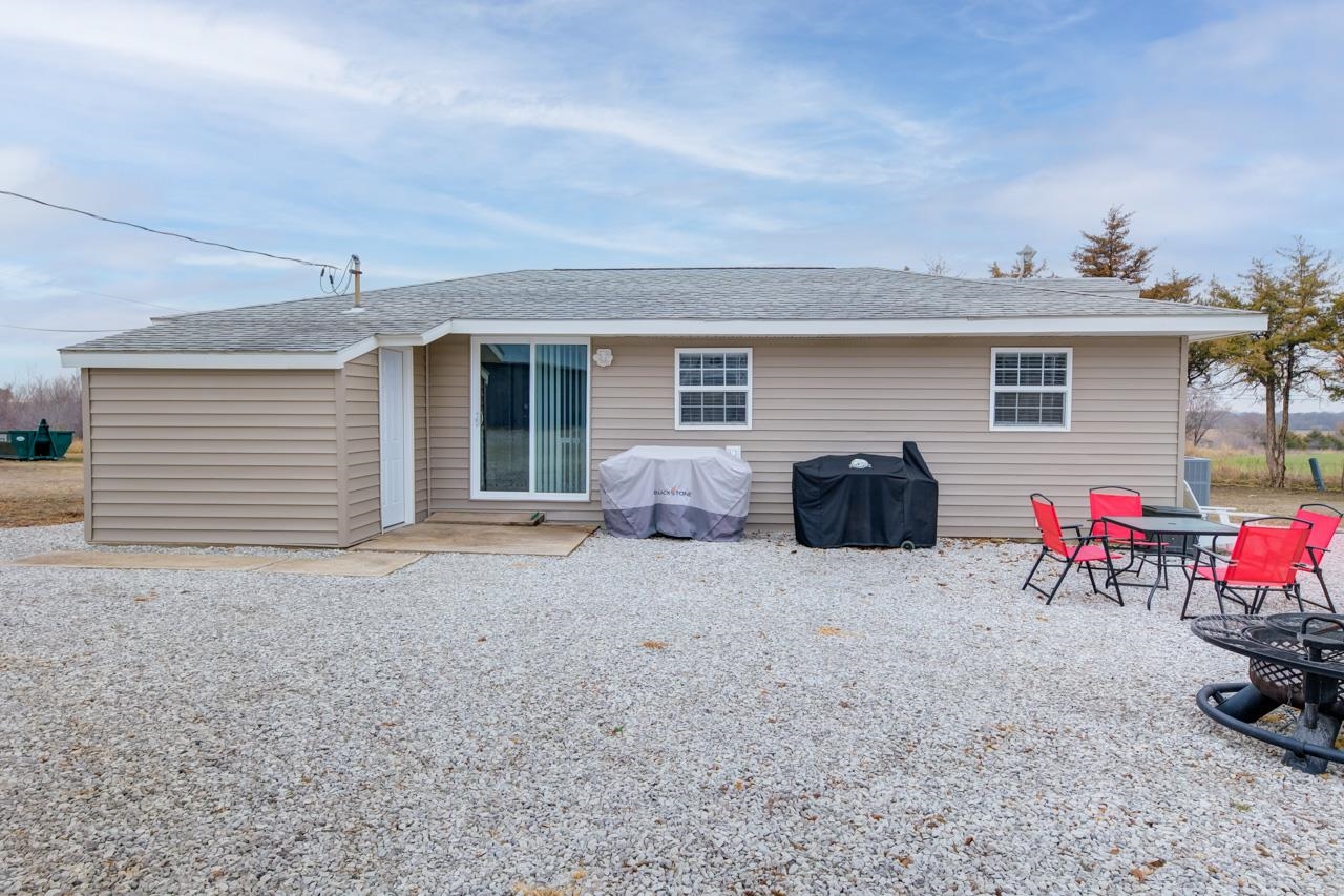 9239 202nd Road Winfield, KS 67156 - Photo 23 of 32