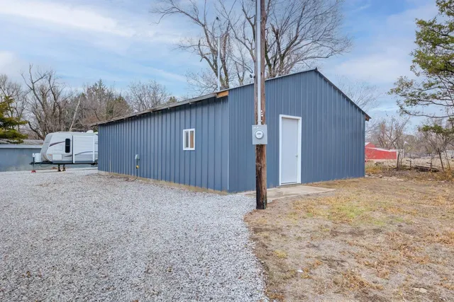 $249,900 | 9239 202nd Road, Winfield, KS 67156