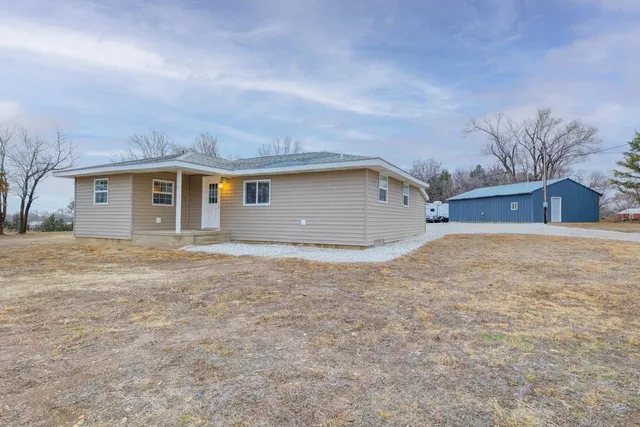 $249,900 | 9239 202nd Road, Winfield, KS 67156
