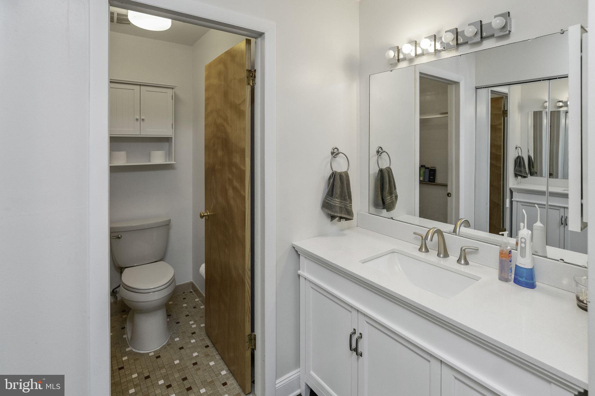 445 Kismet Road Philadelphia, PA 19115 - Photo 19 of 36 Primary Bath