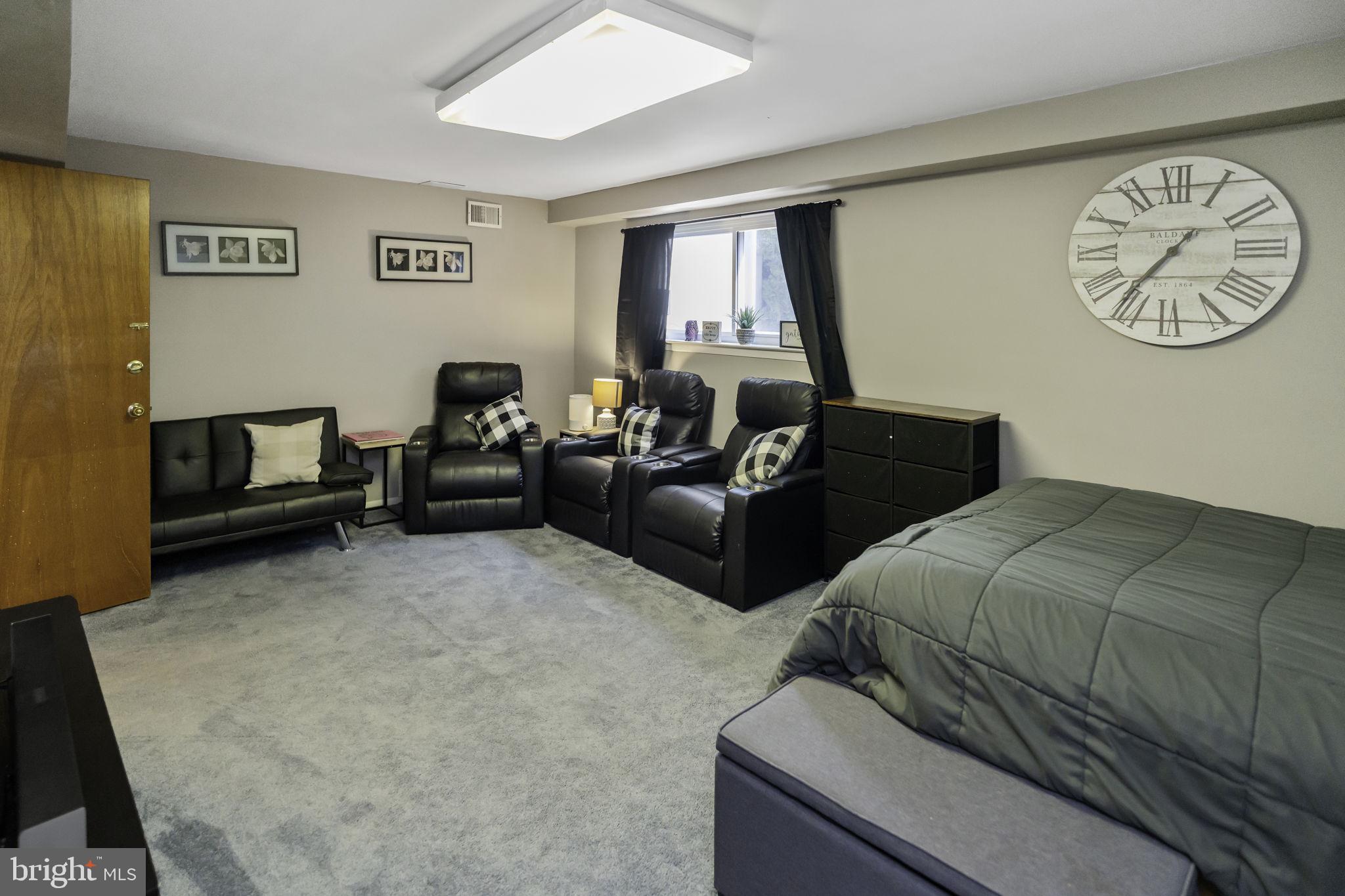 445 Kismet Road Philadelphia, PA 19115 - Photo 24 of 36