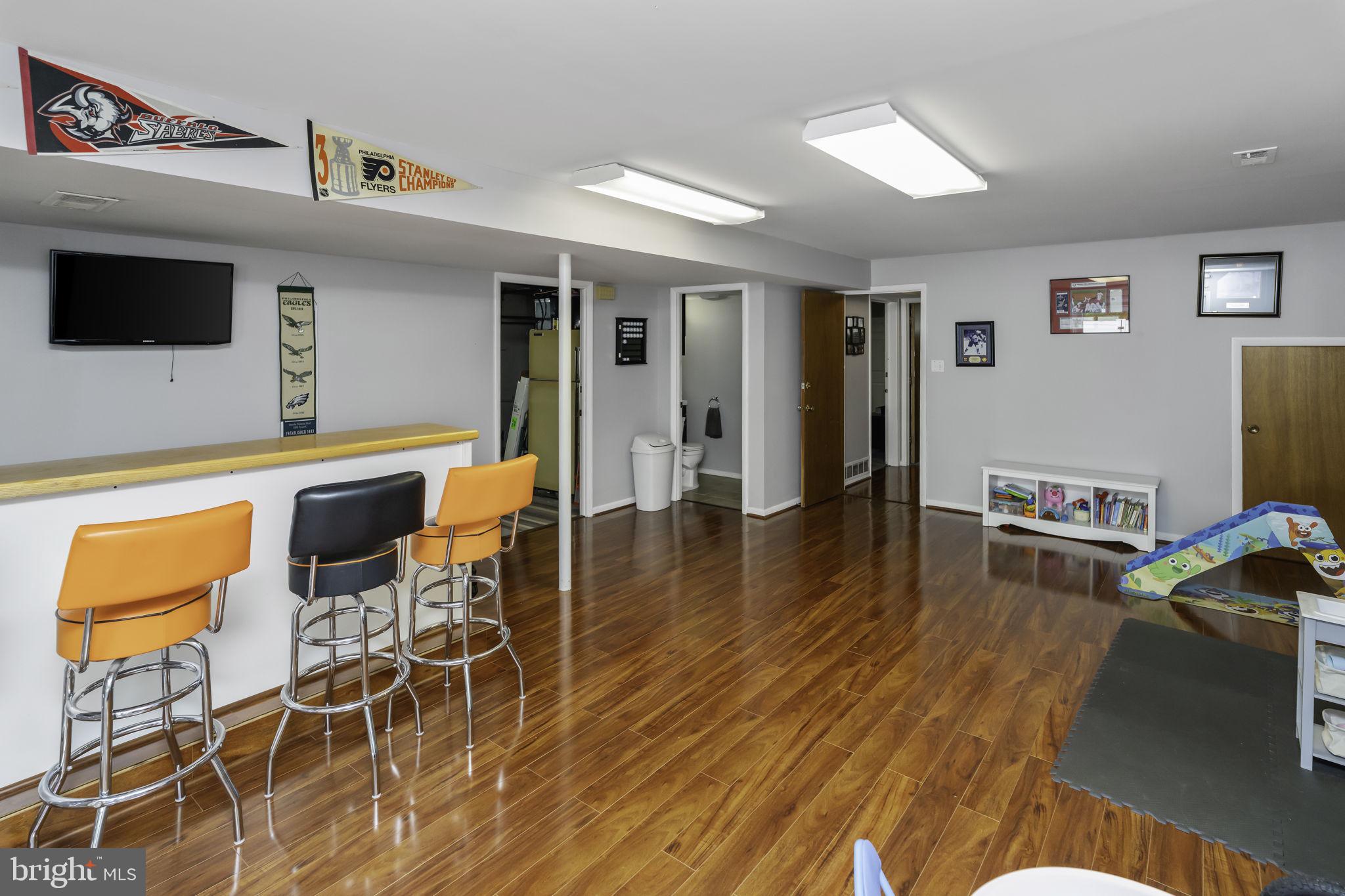 445 Kismet Road Philadelphia, PA 19115 - Photo 28 of 36