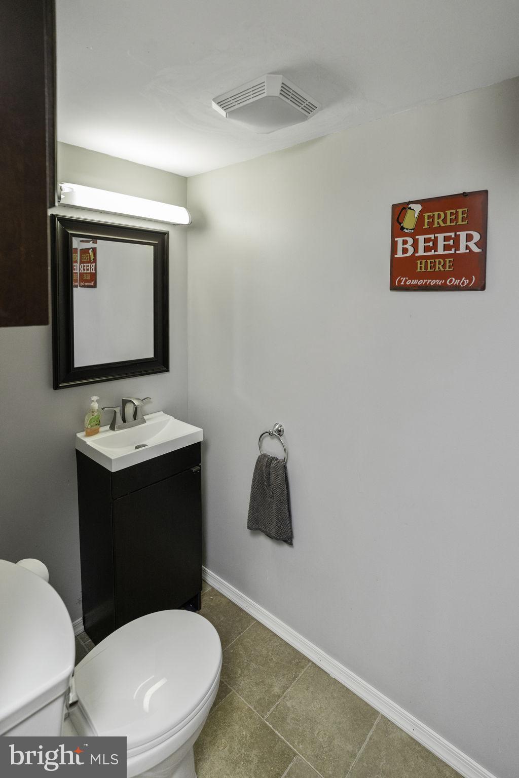 445 Kismet Road Philadelphia, PA 19115 - Photo 29 of 36 Half Bath Lower Level