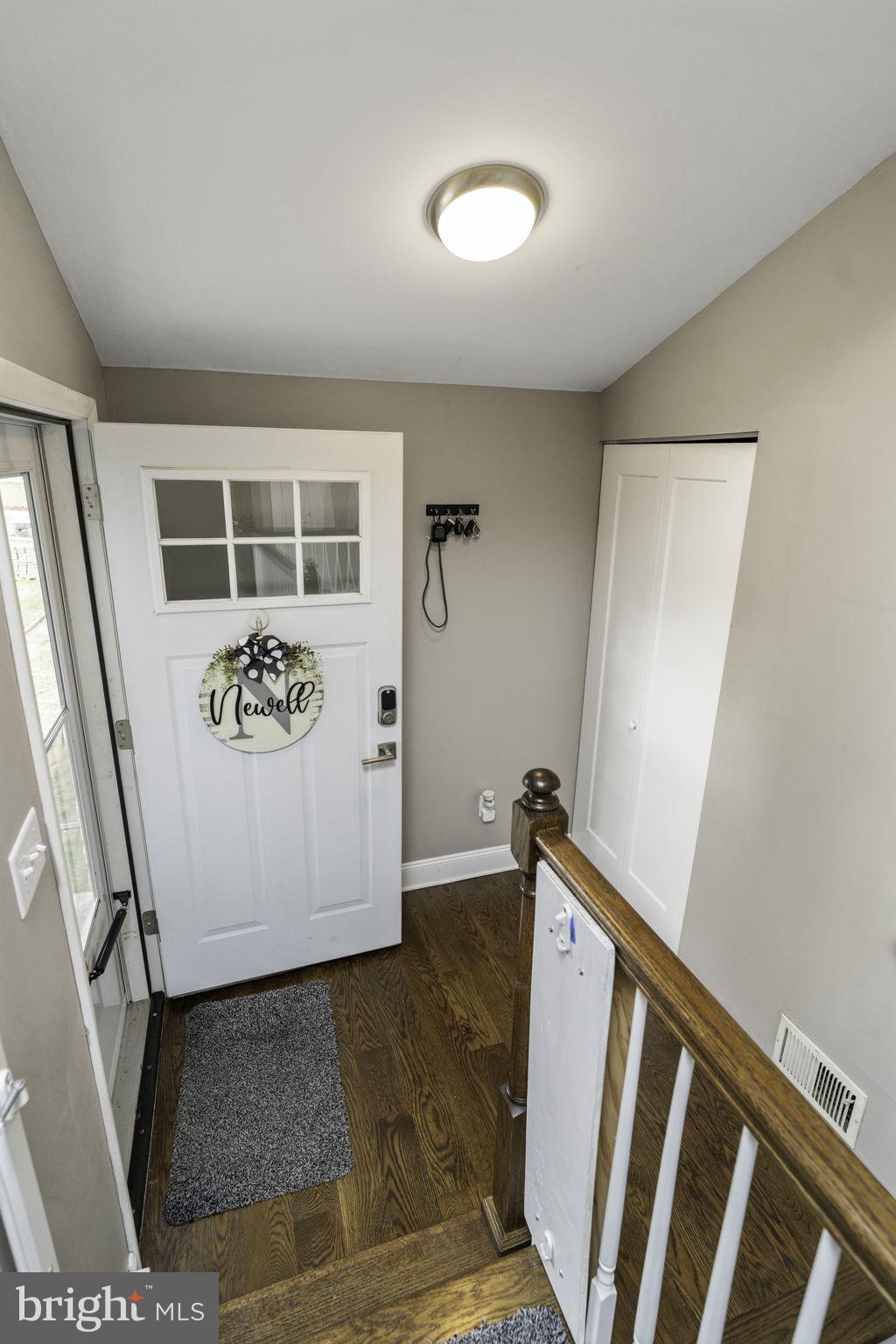 445 Kismet Road Philadelphia, PA 19115 - Photo 3 of 36