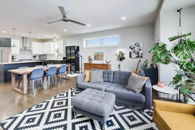 $640,000 | 1819 North St Louis Avenue, Unit 2RN, Chicago, IL 60647