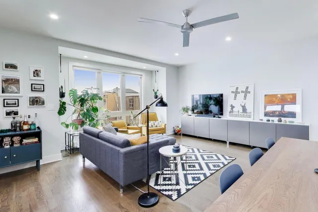 $640,000 | 1819 North St Louis Avenue, Unit 2RN, Chicago, IL 60647