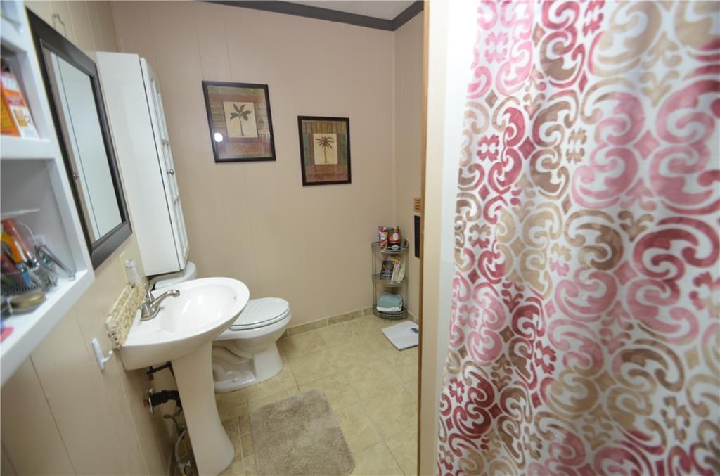 4837 Anderson Mountain Road Maiden, NC 28650 - Photo 8 of 18 Gallery Image 8