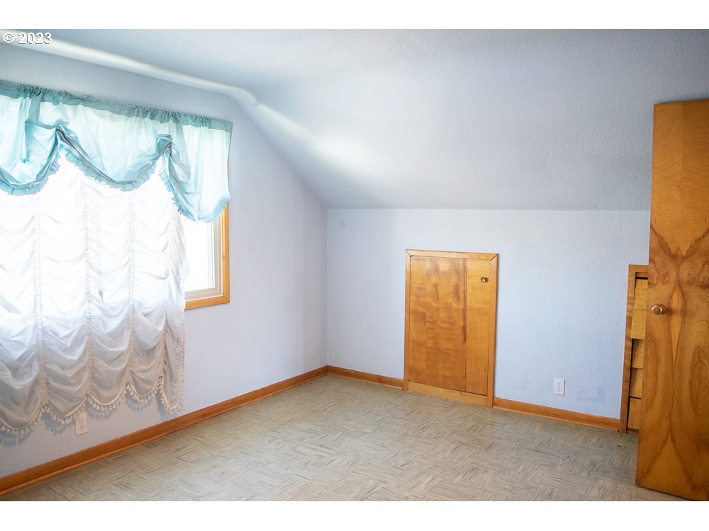 1109 Toliver Road Molalla, OR 97038 - Photo 19 of 38 Gallery Image 19