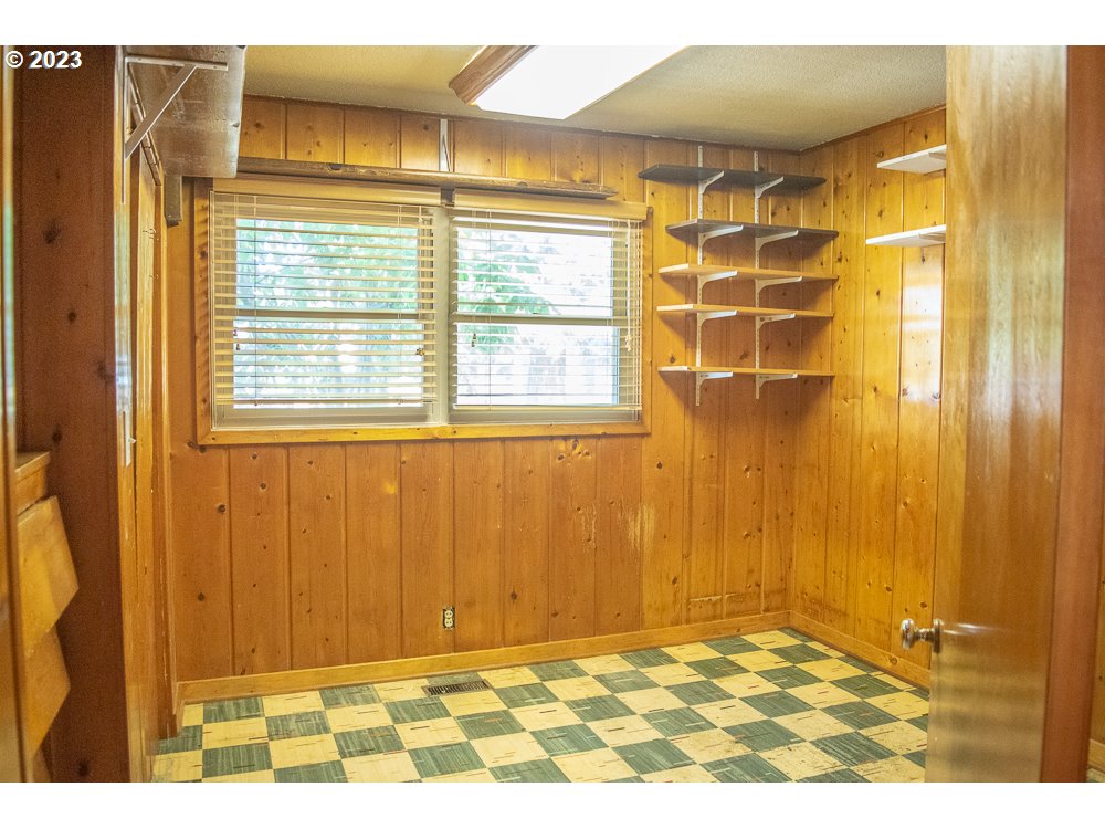 1109 Toliver Road Molalla, OR 97038 - Photo 20 of 38 Gallery Image 20