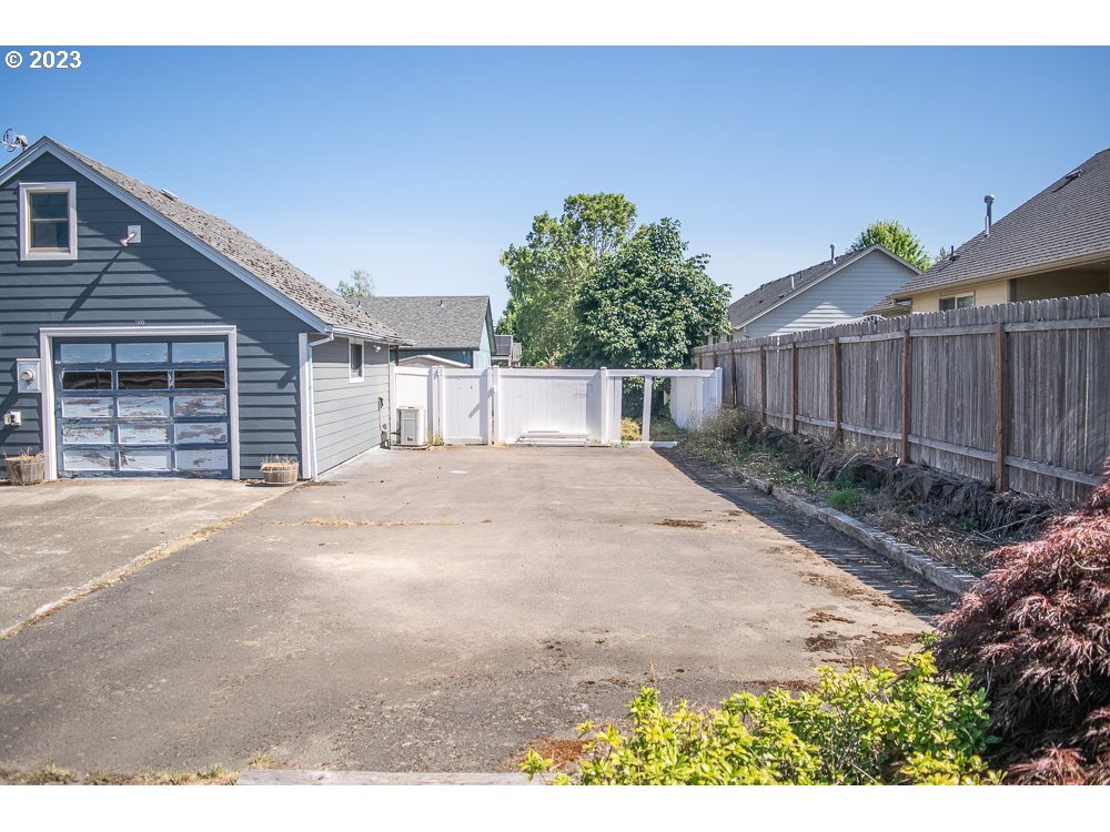 1109 Toliver Road Molalla, OR 97038 - Photo 32 of 38 Gallery Image 32
