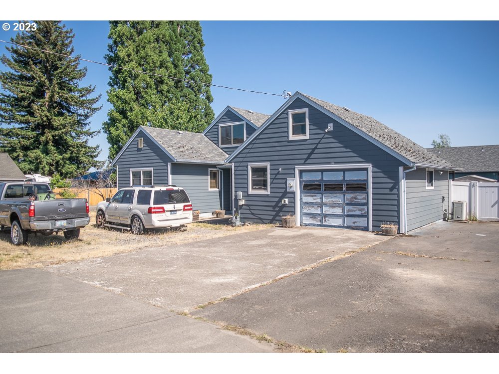 1109 Toliver Road Molalla, OR 97038 - Photo 33 of 38 Gallery Image 33