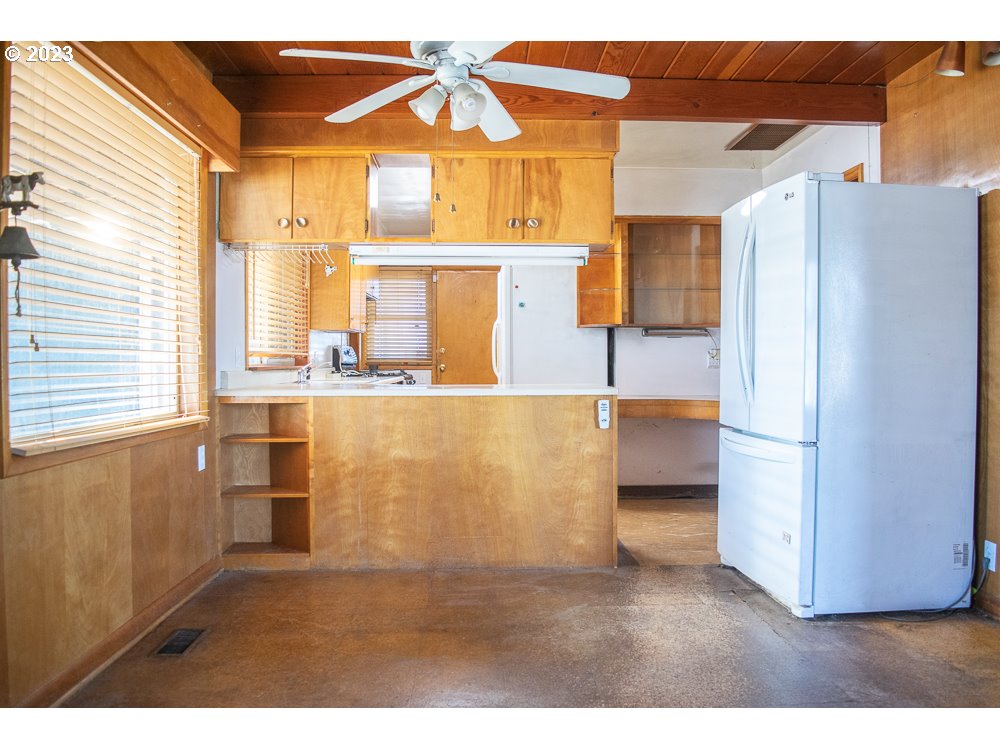 1109 Toliver Road Molalla, OR 97038 - Photo 7 of 38 Gallery Image 7