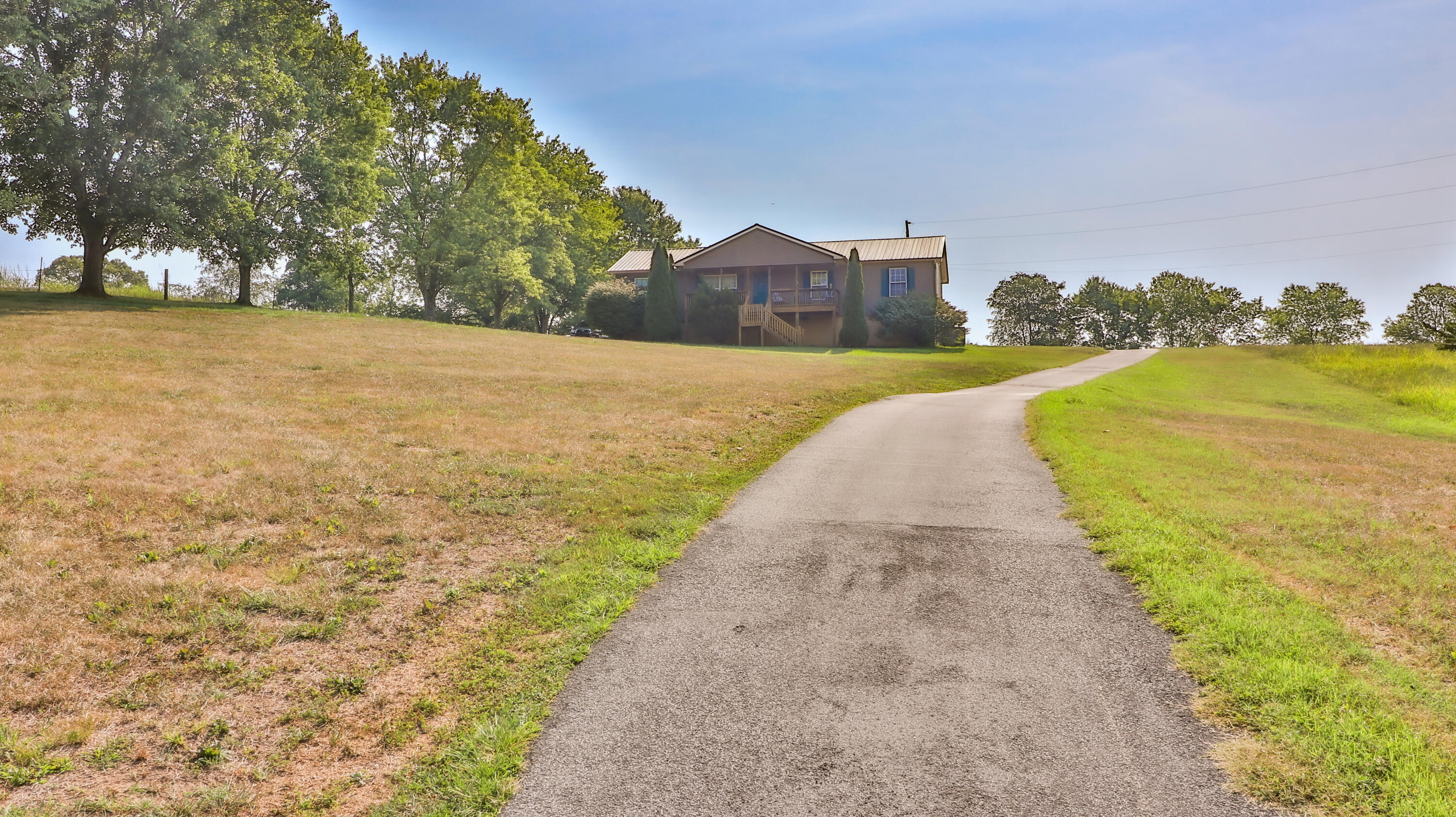 697 Stone Road Blaine, TN 37709 - Photo 3 of 33 IMG_5796