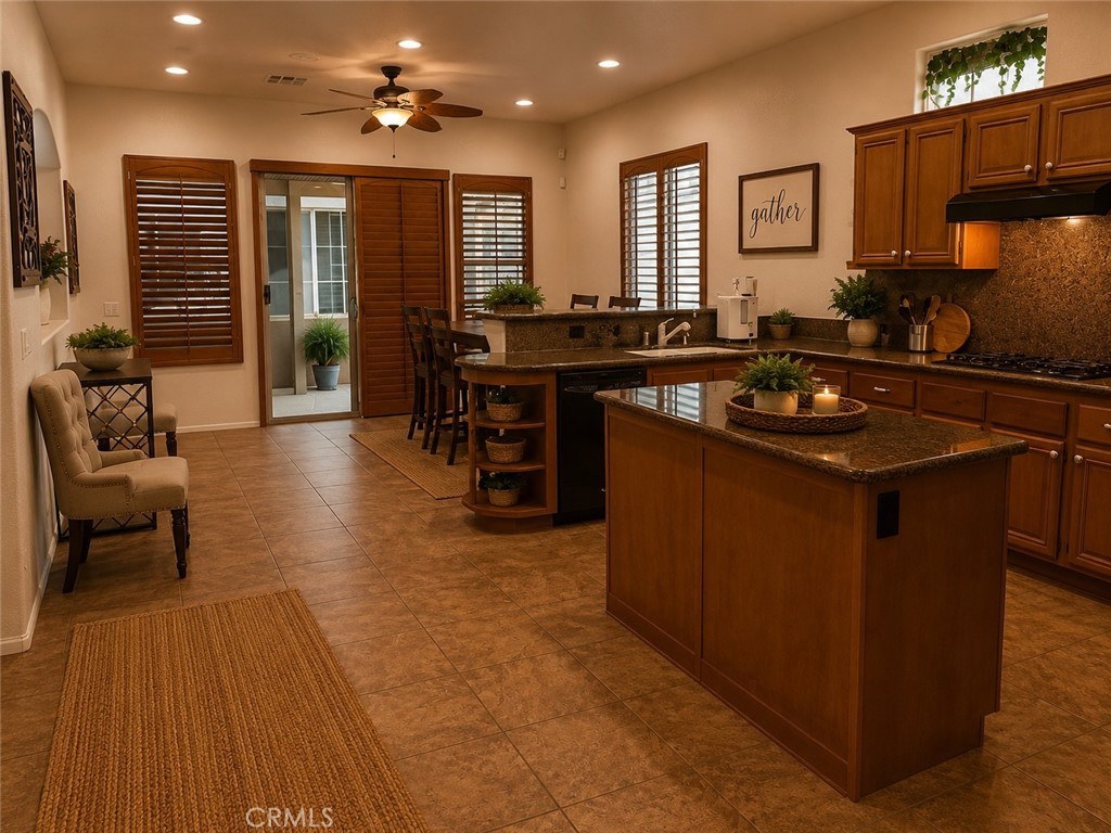 23841 Piedras Road Perris, CA 92570 - Photo 25 of 70 kitchen / Breakfast area