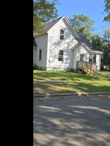 $89,000 | 614 North Ann Street, Albion, MI 49224