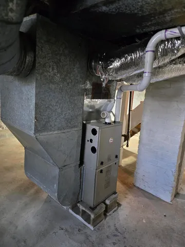 $89,000 | 614 North Ann Street, Albion, MI 49224