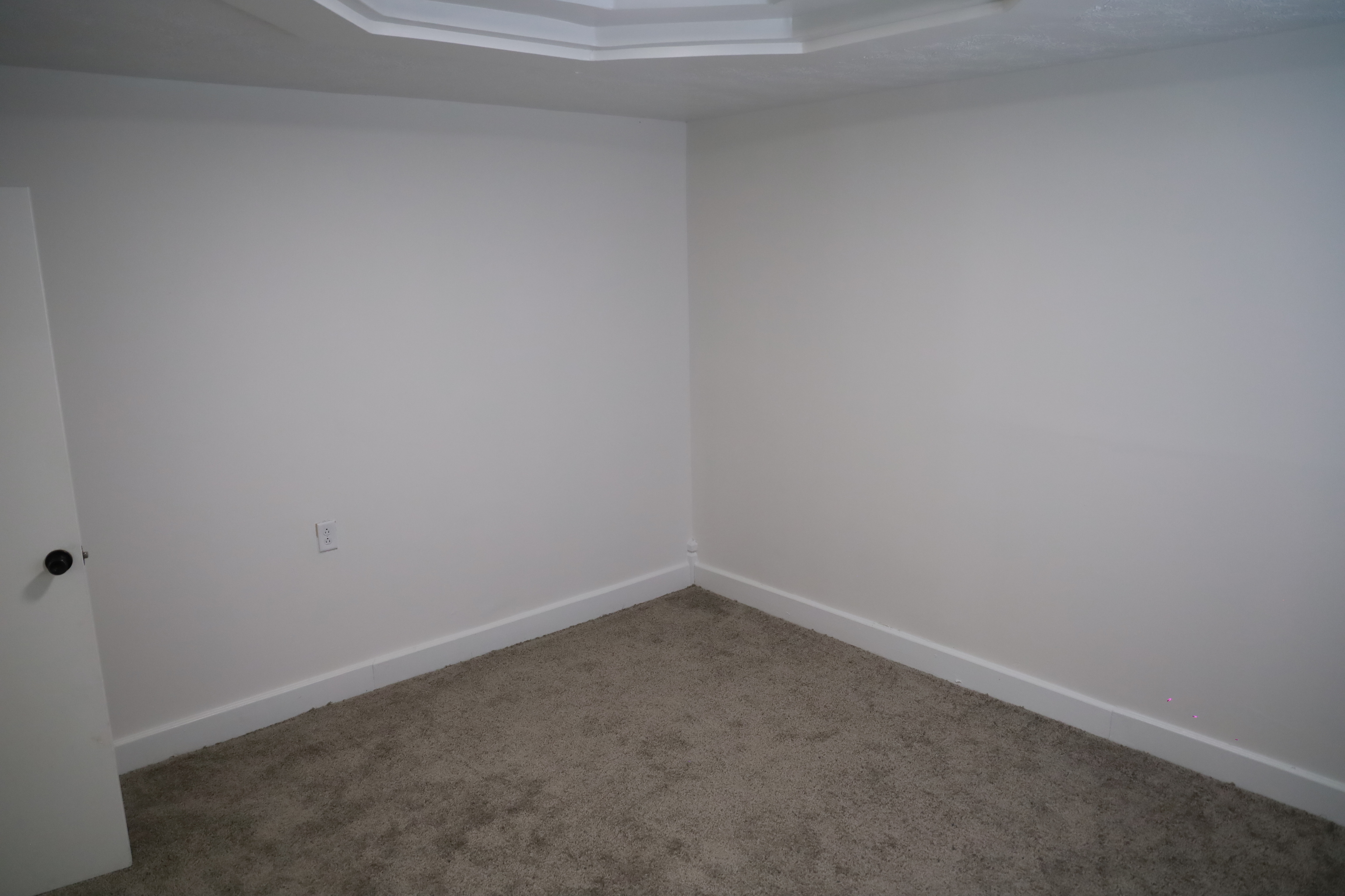 8002 Roy Road Indianapolis, IN 46219 - Photo 19 of 46 Gallery Image 19