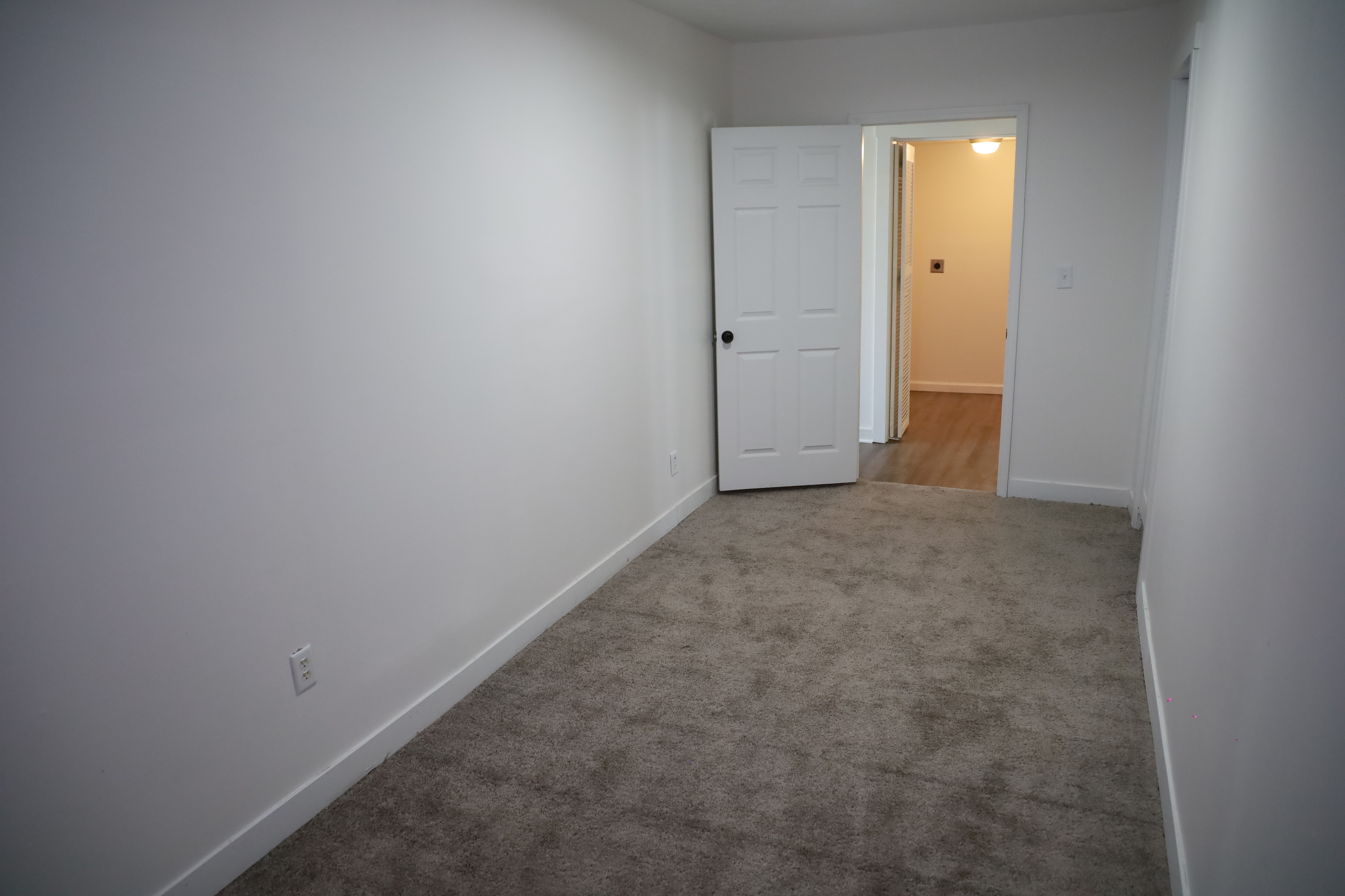 8002 Roy Road Indianapolis, IN 46219 - Photo 25 of 46 Gallery Image 25