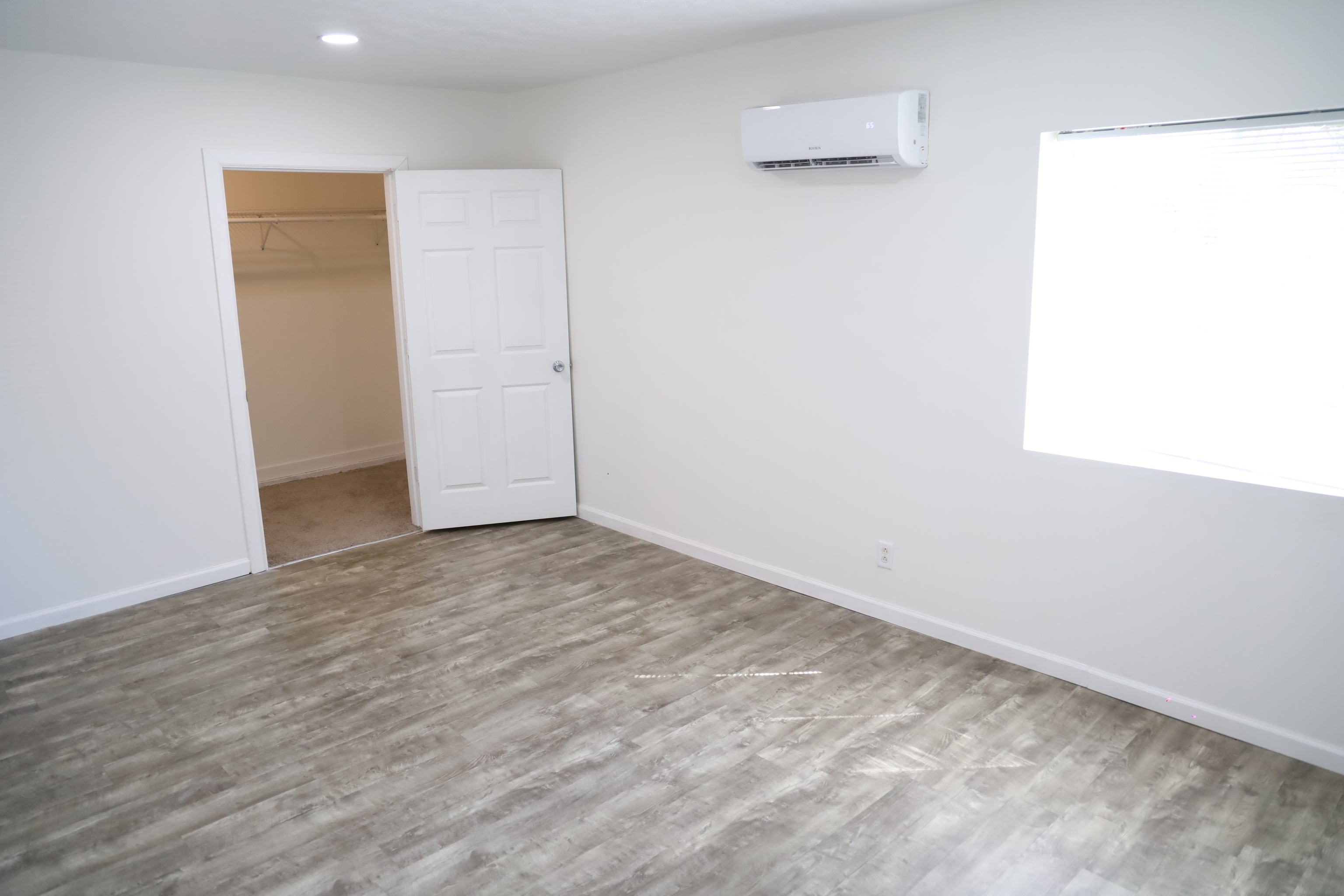 8002 Roy Road Indianapolis, IN 46219 - Photo 26 of 46 Gallery Image 26