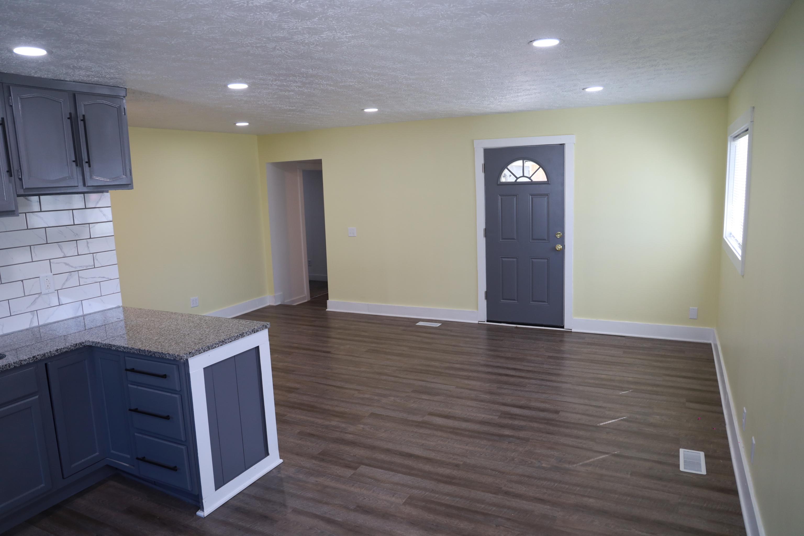 8002 Roy Road Indianapolis, IN 46219 - Photo 4 of 46 Gallery Image 4
