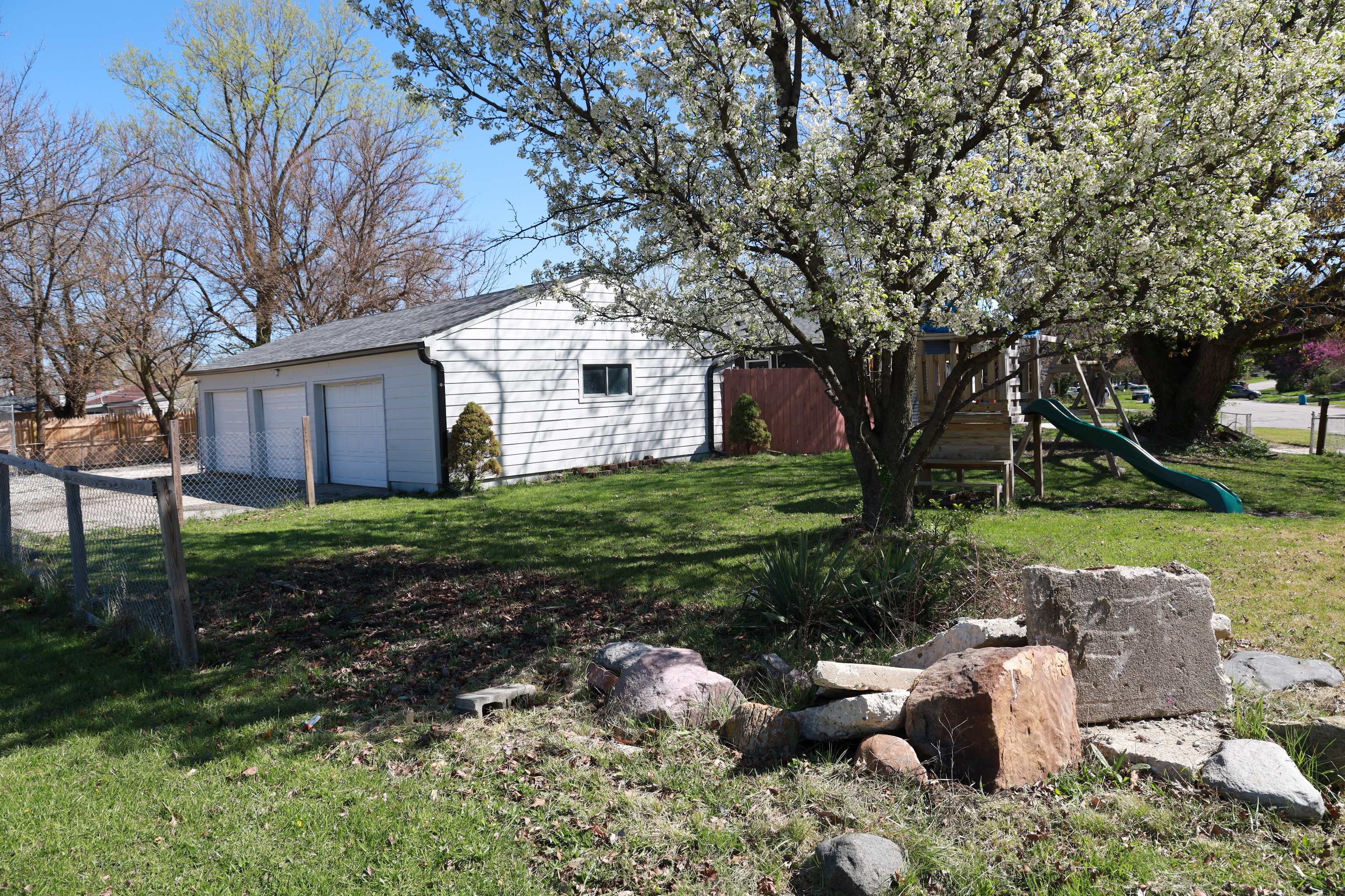 8002 Roy Road Indianapolis, IN 46219 - Photo 43 of 46 Gallery Image 43