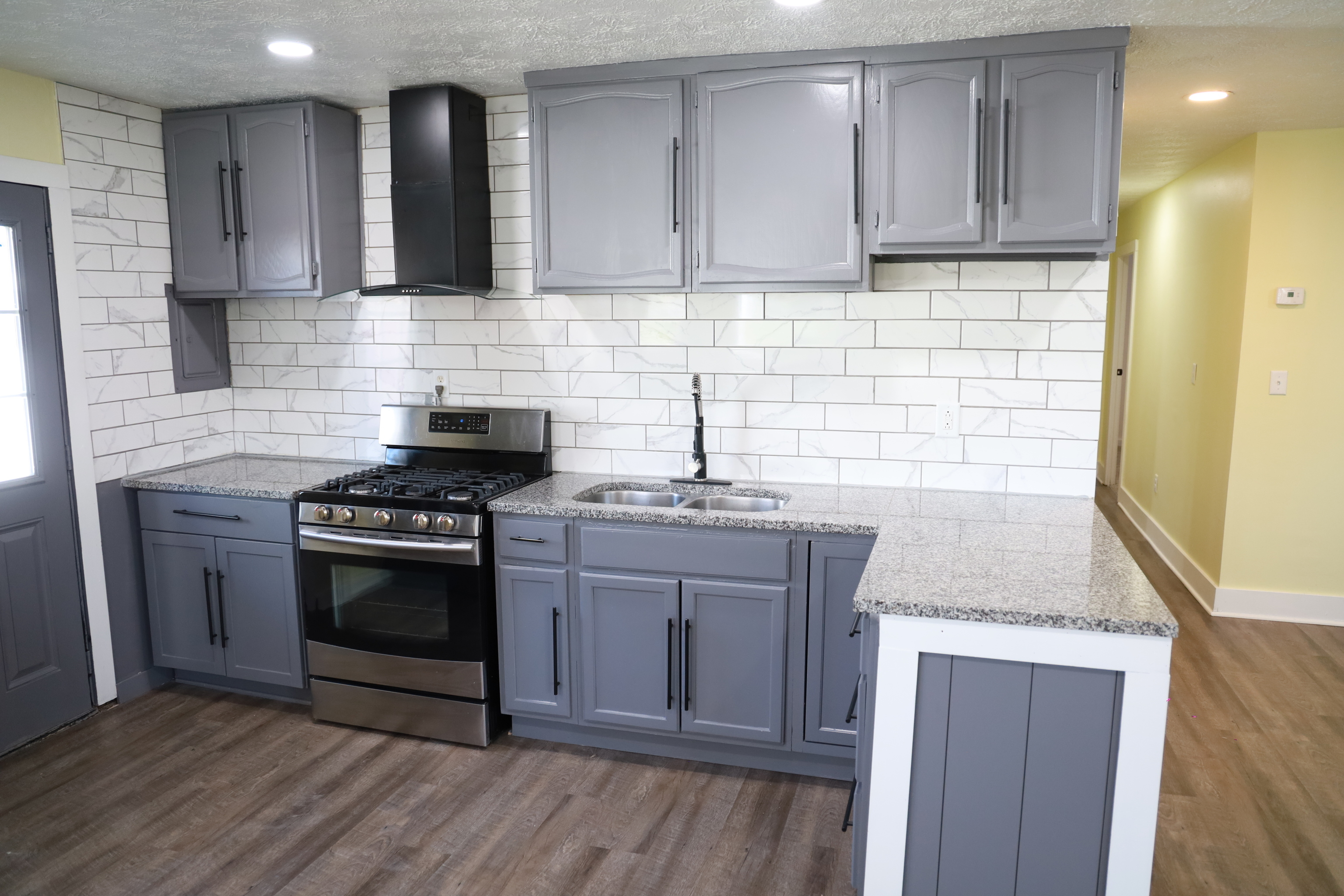 8002 Roy Road Indianapolis, IN 46219 - Photo 6 of 46 Gallery Image 6