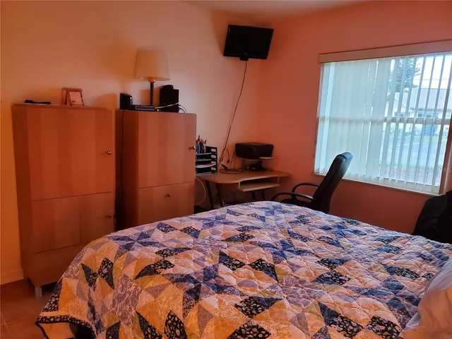 $1,850 | 1905 Canterbury Lane, Unit E9, Sun City Center, FL 33573