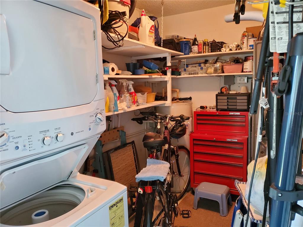 1905 Canterbury Lane, Unit E9 Sun City Center, FL 33573 - Photo 25 of 57