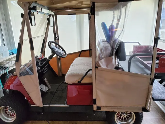 $1,850 | 1905 Canterbury Lane, Unit E9, Sun City Center, FL 33573