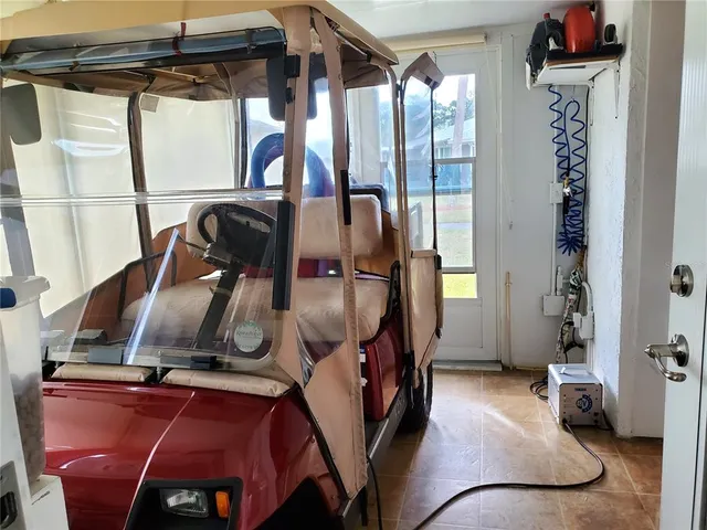 $1,850 | 1905 Canterbury Lane, Unit E9, Sun City Center, FL 33573