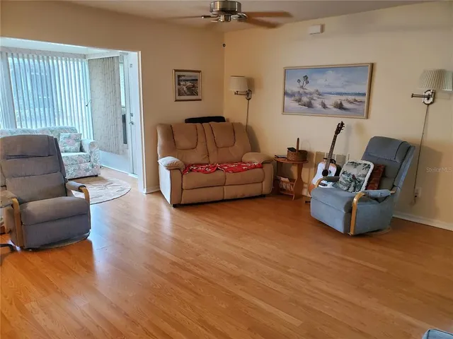 $1,850 | 1905 Canterbury Lane, Unit E9, Sun City Center, FL 33573