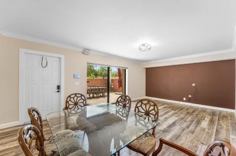 a view of a livingroom with furniture