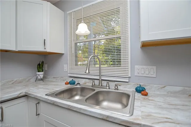 $2,000 | 5385 Macy Grove Road, Kernersville, NC 27284