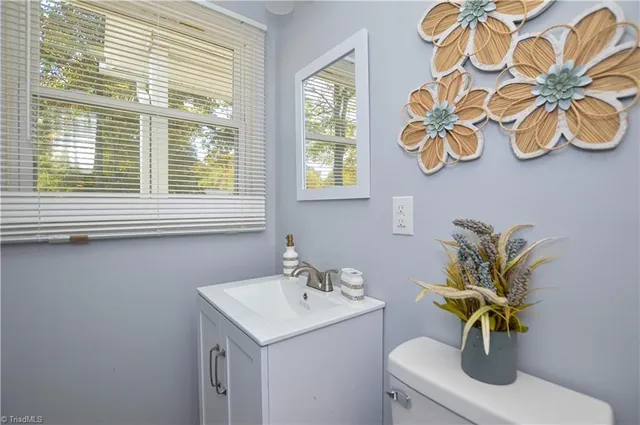 $2,000 | 5385 Macy Grove Road, Kernersville, NC 27284