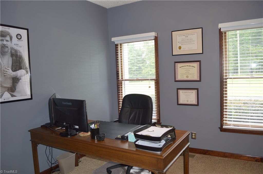 4106 Westfield Road Mount Airy, NC 27030 - Photo 13 of 30 Gallery Image 13