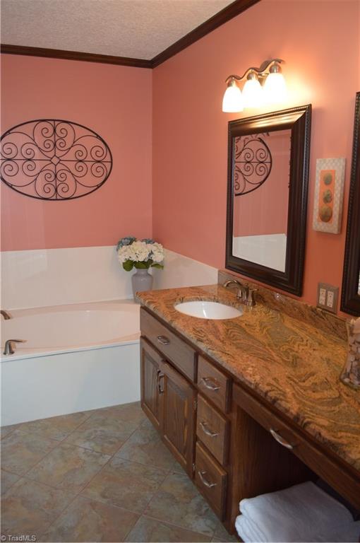 4106 Westfield Road Mount Airy, NC 27030 - Photo 22 of 30 Gallery Image 22