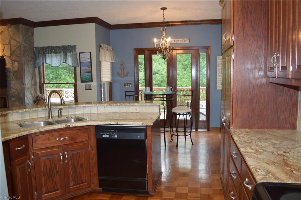 4106 Westfield Road Mount Airy, NC 27030 - Photo 5 of 30 Gallery Image 5
