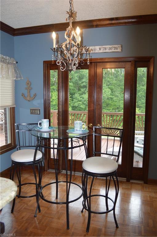 4106 Westfield Road Mount Airy, NC 27030 - Photo 9 of 30 Gallery Image 9
